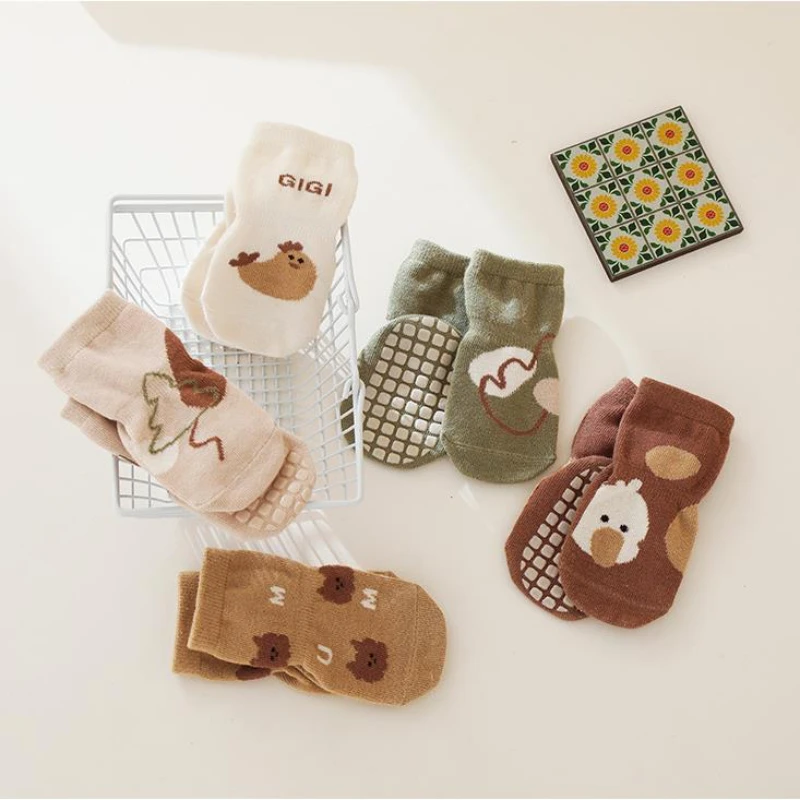 New Autumn Winter Kawaii Baby  - Unisex Baby Socks Non Slip recension och pris